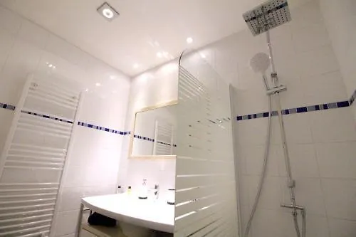 Short Stay Paris Apartments 0*,