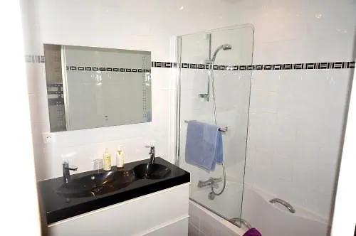 Short Stay Paris Apartments